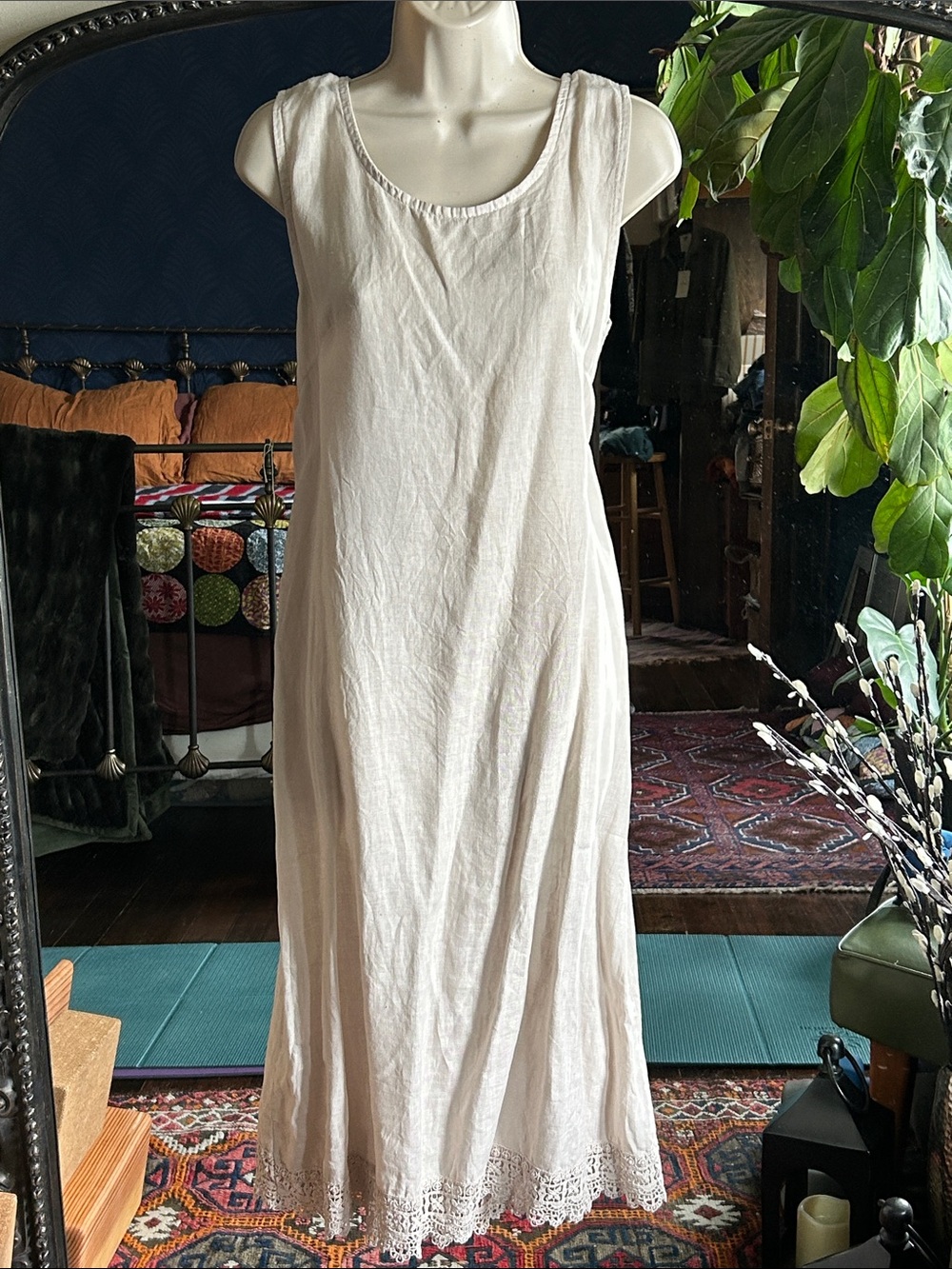 Rosemarine 100% linen summer dress with tie neck. Small.